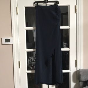 NWT bill blass New York heigh to low silk skirt
